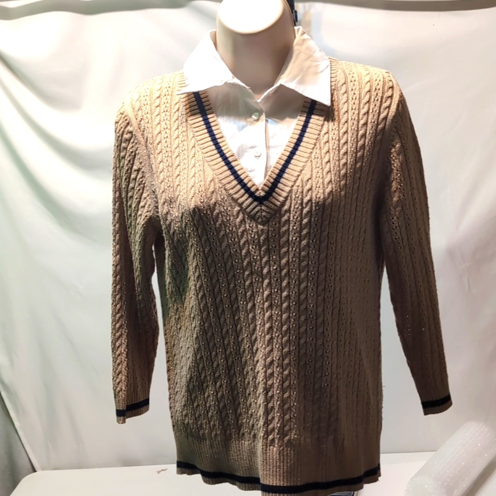 B. Moss Co tan sweater 1/4 button up size small